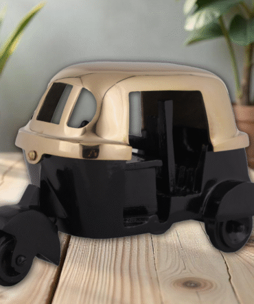 Elita Decorative Auto Rickshaw Model, Black and Beige, Vintage Style Three Wheeler Miniature SK T-B