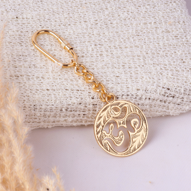 Elita Gold-Plated Finish Om Symbol Keychain, Decorative Chain Link, Religious Charm Pendant