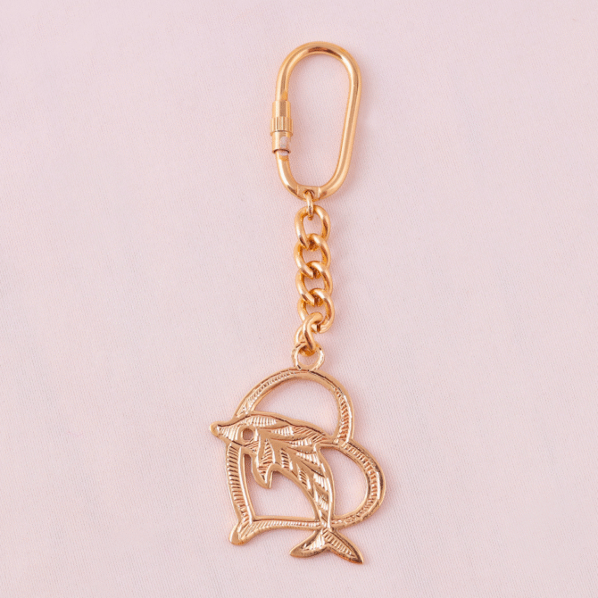 Elita Decorative Dolphin Keychain with Gold Chain, Brass Carabiner Clip, Golden With Gold Plated Finish - Image 3