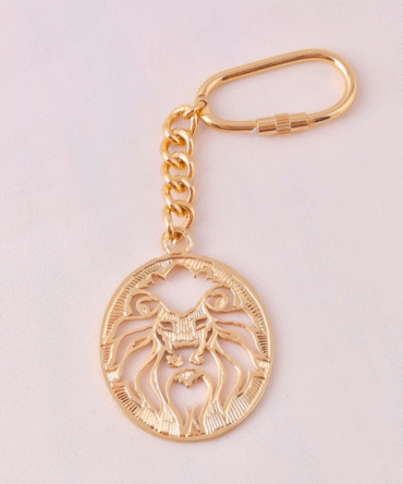 Elita Gold-Plated Finish Double Lion Design Keychain, Round Medallion Pendant with Chain Link, Brass