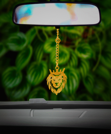 Lion Car Hanging Accessories in Brass with Gold Plated, Decorative Pieces